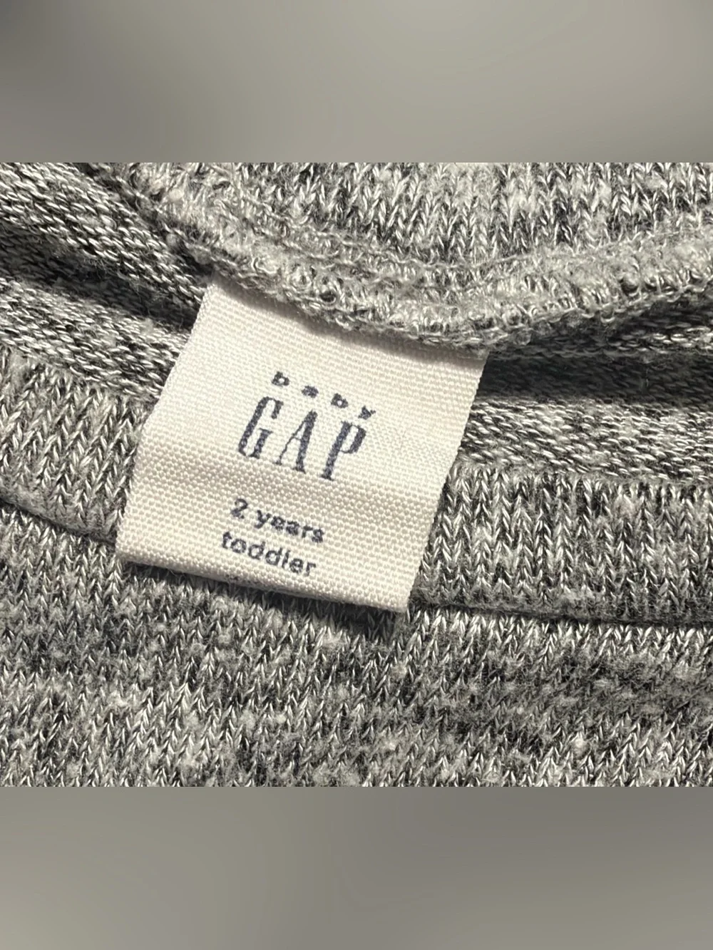 GAP Toddler Girls’ Gray Marled Ruffle-Front Long Sleeve Tee - Size: 2T